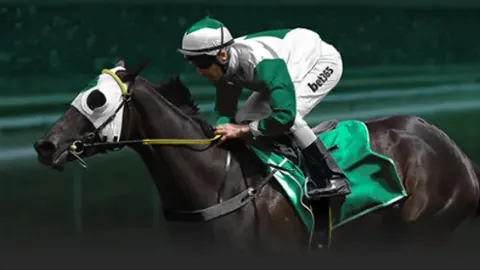 武磊打破巴塞罗那球门，中国球员历史性突破！